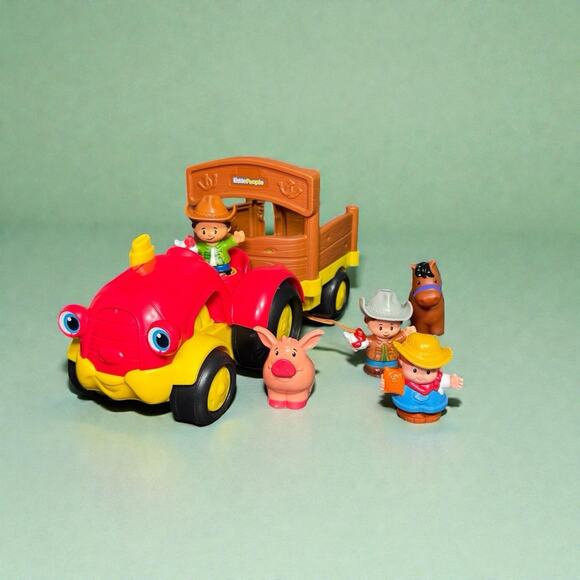Fisher Price Little People Tow N Pull Farm Tractor W/ 5 Figures - Pig & Horse - Picture 1 of 7